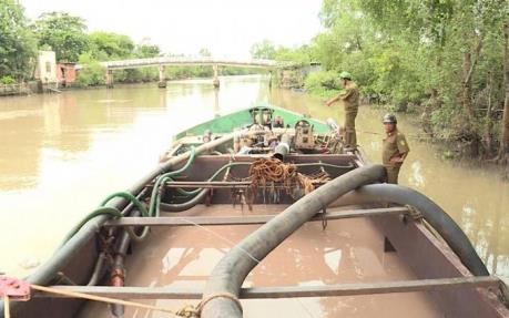 Triển khai Kế hoạch kiểm tra chuyên đề vận chuyển, mua bán cát sông