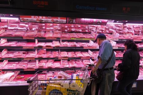 Giá thịt lợn giảm mạnh, nông dân Hàn Quốc kêu gọi hỗ trợ 