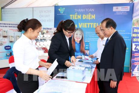 Tỷ lệ thanh toán tiền điện không dùng tiền mặt còn thấp