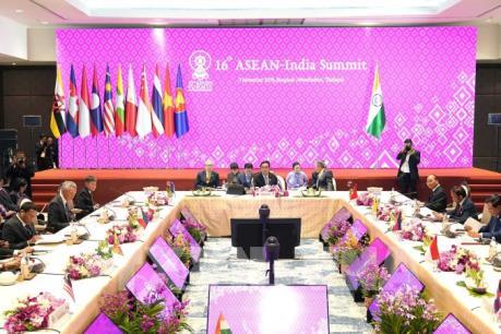 Thủ tướng Nguyễn Xuân Phúc dự Hội nghị Cấp cao ASEAN - Ấn Độ lần thứ 16