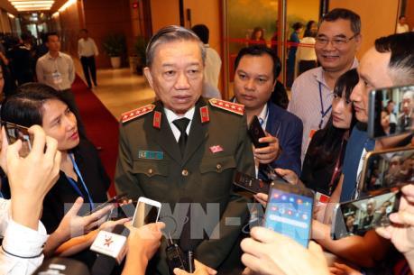 Vụ phát hiện 39 thi thể ở Anh: Còn 21 người Nghệ An chưa có thông tin