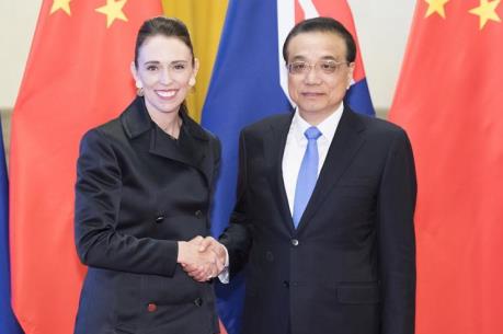 Hội nghị Cấp cao ASEAN 35: New Zealand và Trung Quốc nâng cấp FTA 