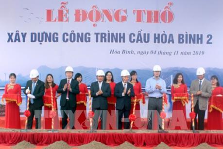 Khởi công cầu Hoà Bình 2