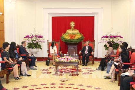 Trưởng ban Kinh tế Trung ương Nguyễn Văn Bình tiếp Đoàn cán bộ Quỹ Tiền tệ Quốc tế