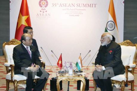 Thủ tướng Nguyễn Xuân Phúc hội kiến Thủ tướng Ấn Độ