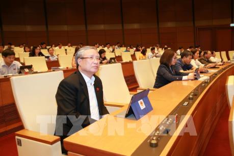 Ngày 6/11, Quốc hội bắt đầu tiến hành phiên chất vấn và trả lời chất vấn