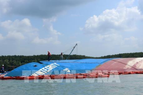 Nghiên cứu phương án trục vớt tàu của chủ tàu Vietsun Integrity