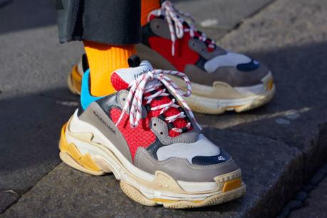 Lý giải về “cơn sốt sneaker” đang càn quét Trung Quốc