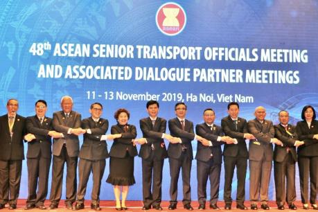 Tăng kết nối giao thông vận tải trong khối ASEAN