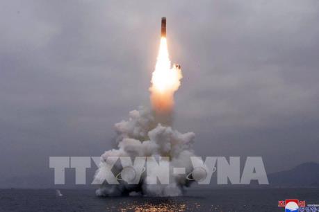 BREAKING NEWS: Triều Tiên phóng vật thể bay không xác định