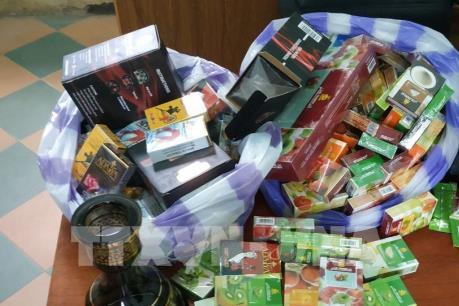 Thu giữ hàng trăm dụng cụ hút shisha không rõ xuất xứ