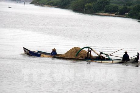 Cát tặc lộng hành trên sông Trà Khúc, Quảng Ngãi