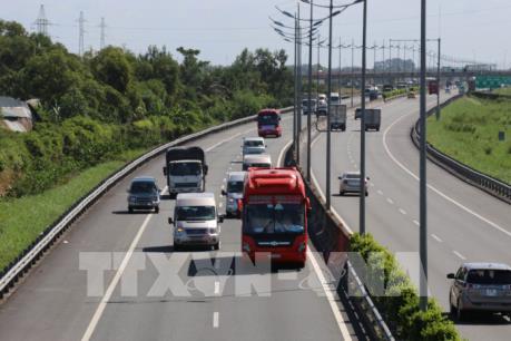 Đề xuất sớm mở rộng cao tốc Tp. Hồ Chí Minh – Trung Lương