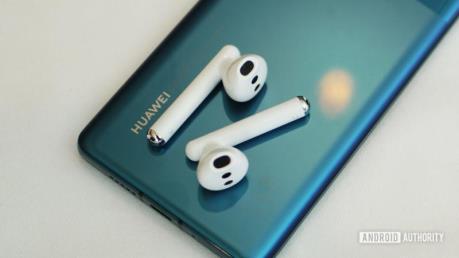 Huawei ra mắt sản phẩm tai nghe không dây FreeBuds 3