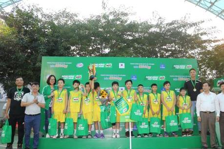 Chung kết giải bóng rổ học sinh tiểu học Hà Nội lần thứ XIII 