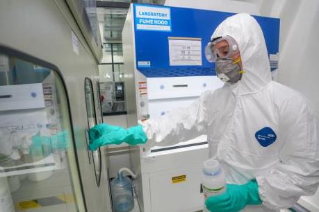 Kỹ sư VinSmart “đập đi xây lại” nghìn điện thoại trước khi ra sản phẩm hoàn thiện