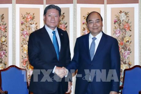 Thủ tướng Nguyễn Xuân Phúc tọa đàm với các nhà đầu tư hàng đầu Hàn Quốc
