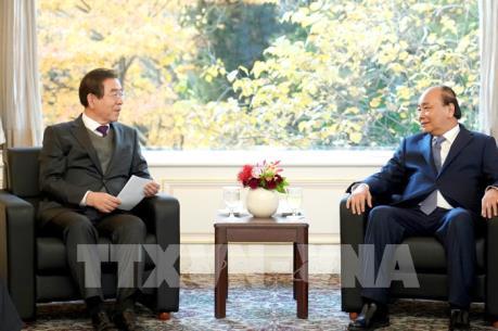 Thủ tướng Nguyễn Xuân Phúc tiếp Thị trưởng Seoul