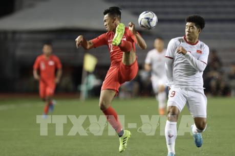SEA Games 30: Hiệp 1 giằng co giữa U22 Việt Nam và U22 Singapore