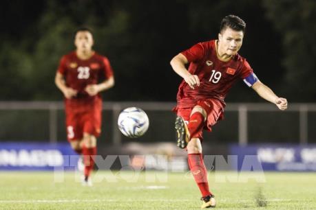 SEA Games 30: Quang Hải tham gia buổi tập nhẹ của U22 Việt Nam