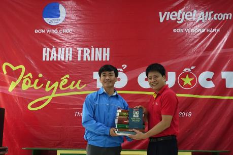 Vietjet Air với “Hành trình Tôi yêu Tổ quốc tôi” tại Thừa Thiên Huế