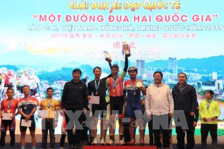 Bế mạc Giải đua xe đạp quốc tế "Một đường đua hai quốc gia" Việt Nam-Trung Quốc năm 2019