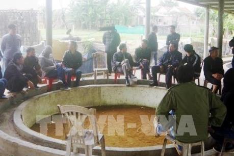 Phá tụ điểm đá gà ăn tiền, tạm giữ hình sự 10 đối tượng