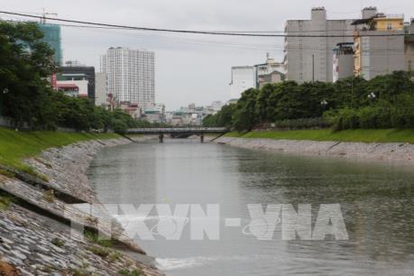 Hà Nội thông tin về việc “xử lý ô nhiễm sông Tô Lịch”