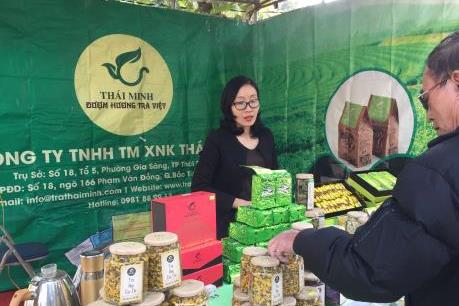 Khai mạc Hội chợ xúc tiến thương mại cho các hợp tác xã năm 2019