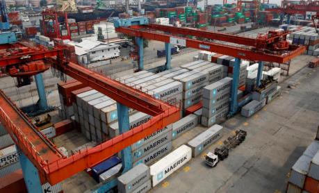 Thâm hụt thương mại của Indonesia lập "đỉnh" trong bảy tháng