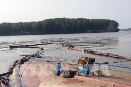 Tìm thấy thi thể nạn nhân mất tích khi trục vớt tàu chìm trên sông Lòng Tàu