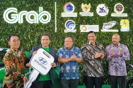Hyundai "bắt tay" Grab triển khai dịch vụ xe điện tại Indonesia