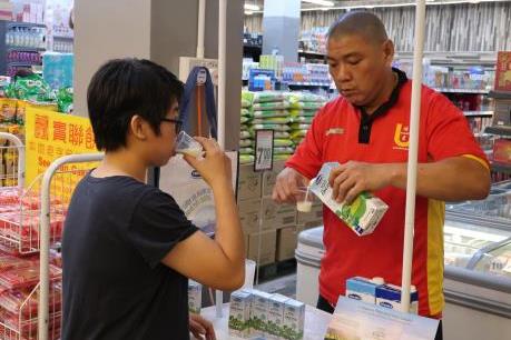 Sữa tươi Organic của Vinamilk “bắt sóng” người tiêu dùng Singapore