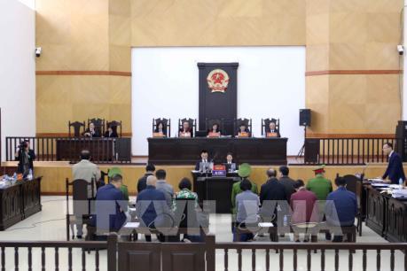 Vụ MobiFone mua AVG: Làm rõ điều kiện “cần và đủ” trong thương vụ mua AVG