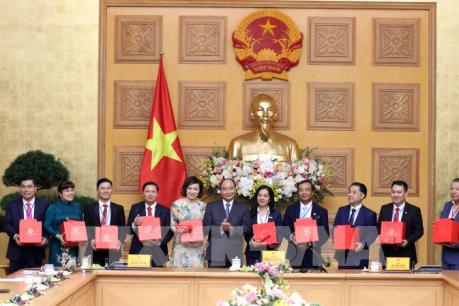 Tổng giám đốc Sacombank vinh dự nhận giải thưởng Sao Đỏ năm 2019 