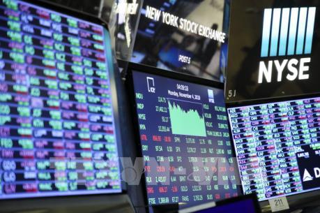 Phiên 2/5 chứng khoán Mỹ tăng điểm trước khi Fed nhóm họp