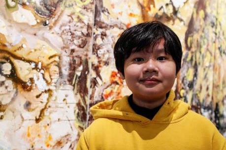 Danh họa nhí người Việt Nam lập kỷ lục bán tranh ở Mỹ