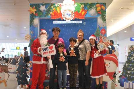 Nội Bài tràn ngập không khí Giáng sinh và  Năm mới 2020