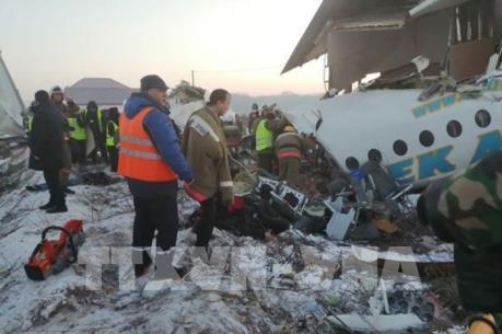 Vụ rơi máy bay tại Kazakhstan: Ít nhất 7 người thiệt mạng