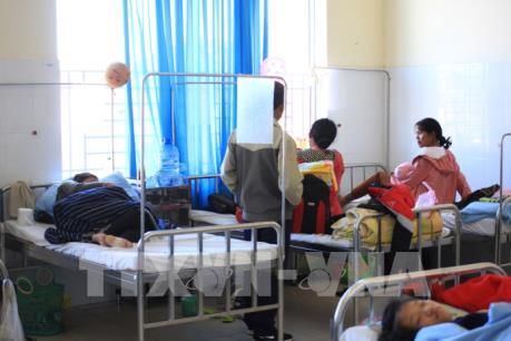 Lâm Đồng: Hàng chục trẻ em nhập viện nghi bị ngộ độc thực phẩm