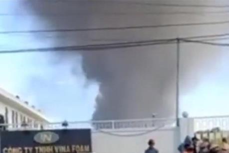 Cháy tại công ty chuyên sản xuất mút xốp vốn Hàn Quốc