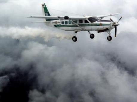Indonesia mua thêm máy bay phục vụ làm mưa nhân tạo