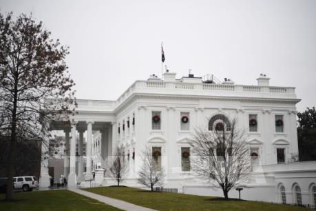 Bầu cử Mỹ 2020: Thêm một ứng cử viên đảng Dân chủ kết thúc tranh cử