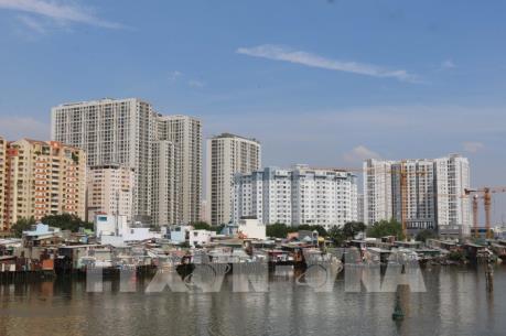 Phát triển đô thị tại Tp. HCM - Bài 2: Gian nan cải tạo chung cư cũ