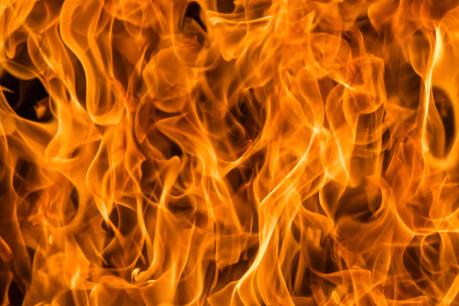 Bình Dương: Khống chế vụ cháy tại xưởng sản xuất sản phẩm gỗ