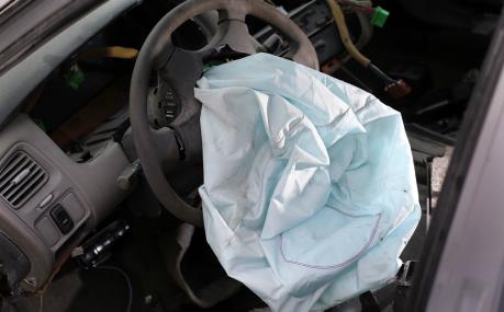 Takata thu hồi 10 triệu túi khí tại Mỹ​