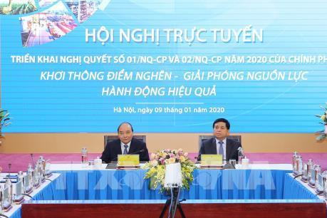 Thủ tướng: Đẩy nhanh hơn nữa việc xây dựng thể chế với các mô hình kinh tế mới