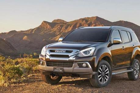 Top 10 mẫu xe bán chậm nhất thị trường ô tô Việt Nam tháng 3/2021