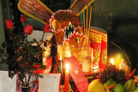 Cách chuẩn bị mâm cỗ Giao thừa “hút” tài lộc cho Tết Canh Tý 2020