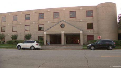 Nổ súng tại trường trung học ở Mỹ